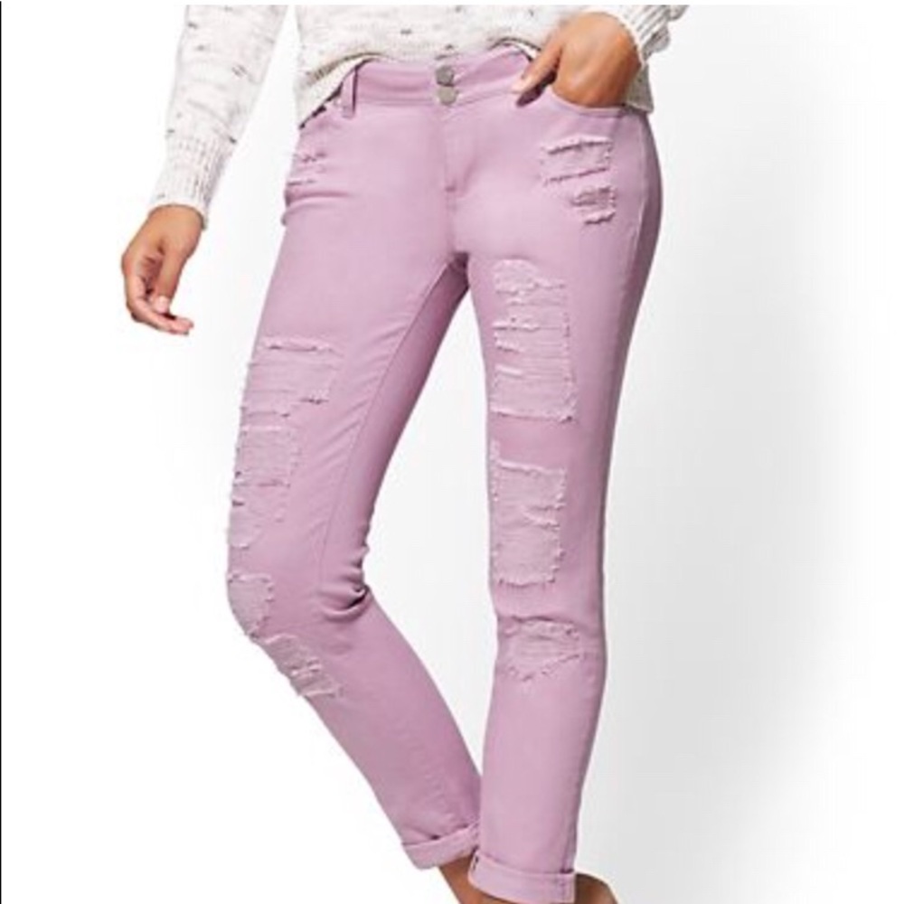 Curvy Boyfriend Distressed Jeans